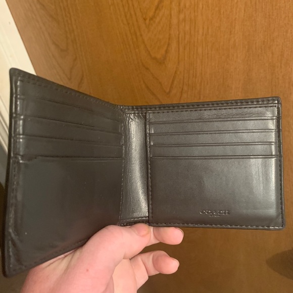 Coach wallet - Picture 4 of 4